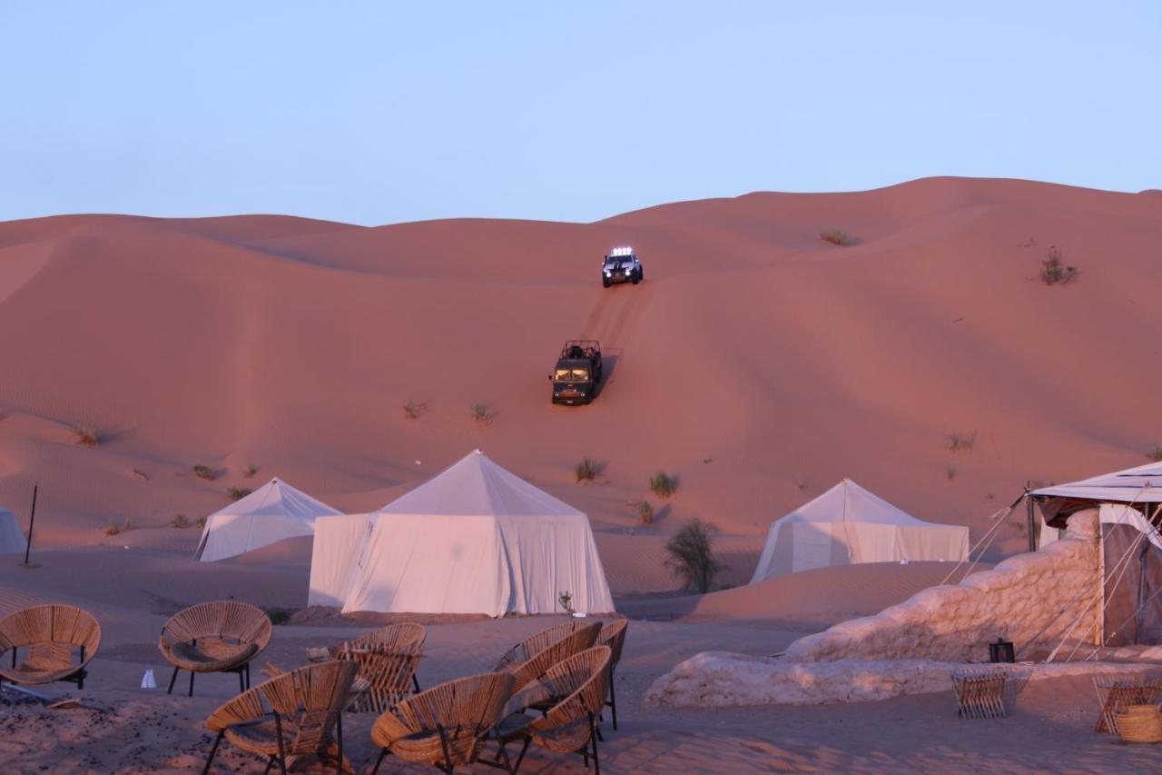 Camp Mars Hotel Douz Bagian luar foto